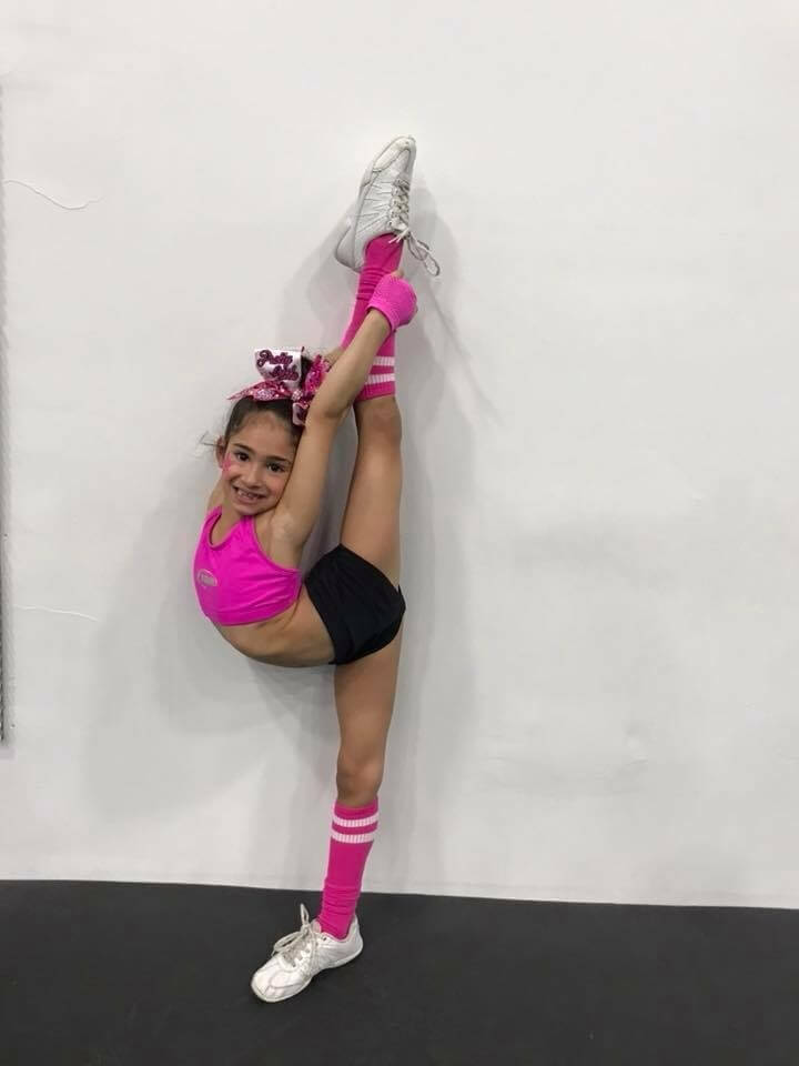 LEVEL UP YOUR FLEXIBILITY TRAINING AND REACH YOUR CHEERLEADING GOALS -  LEVEL UP CHEER